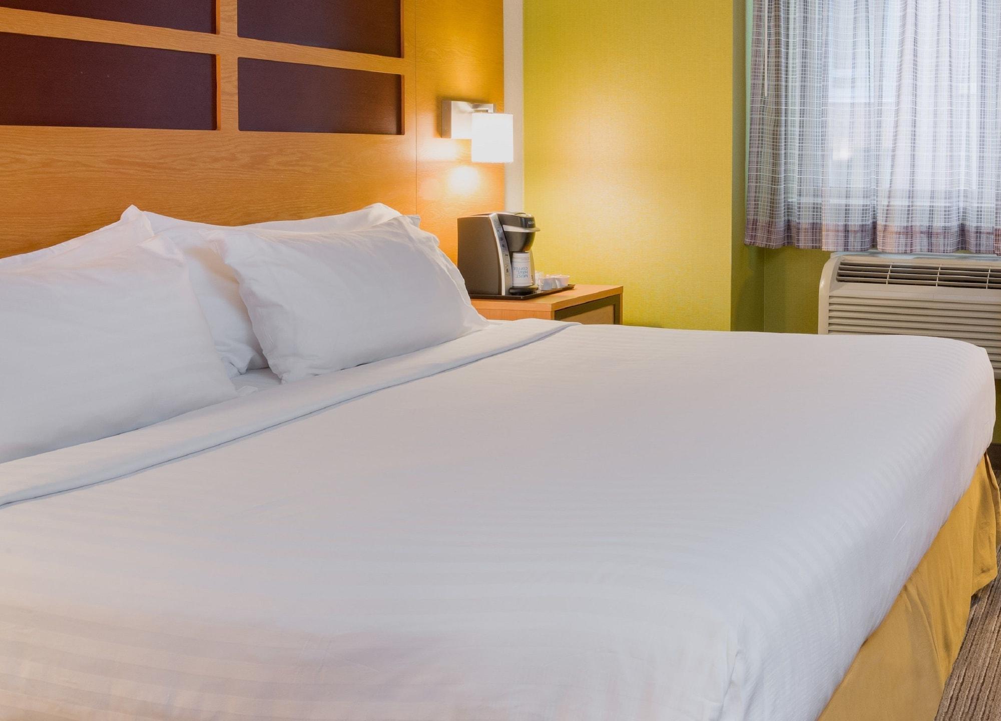 Holiday Inn Express - Times Square By Ihg New York Esterno foto