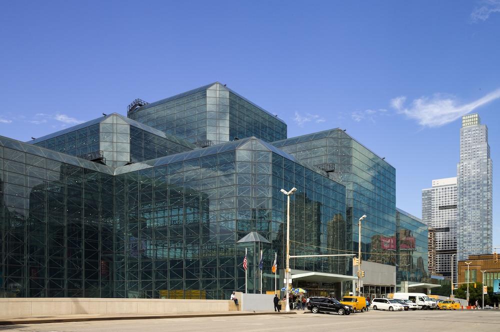 Holiday Inn Express - Times Square By Ihg New York Esterno foto