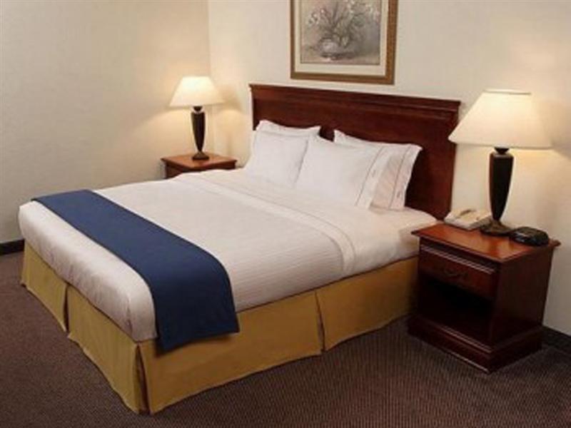 Holiday Inn Express - Times Square By Ihg New York Esterno foto