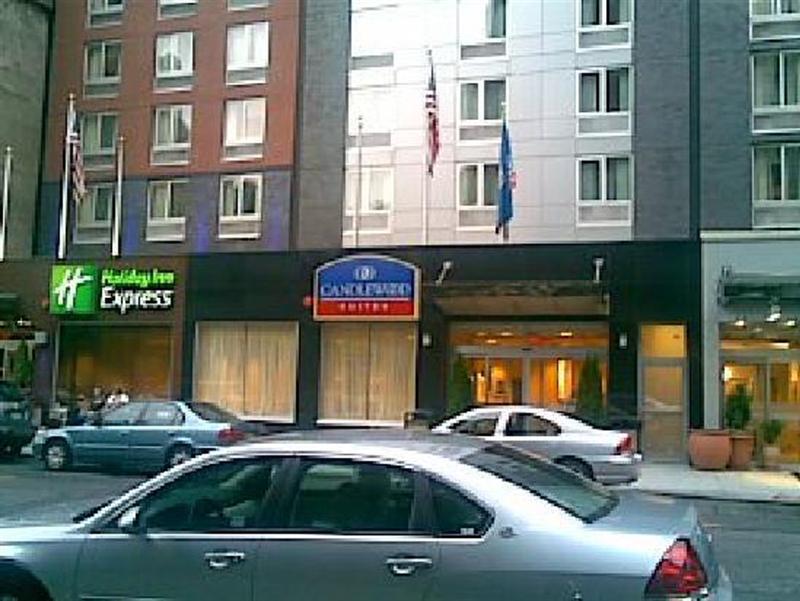 Holiday Inn Express - Times Square By Ihg New York Esterno foto
